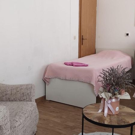 Apartmani Luna Baška Voda المظهر الخارجي الصورة
