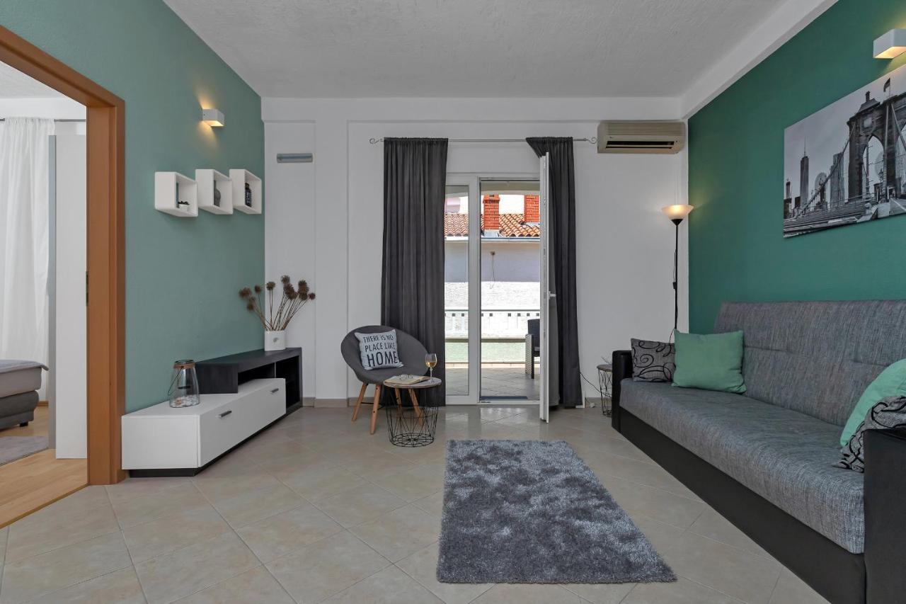 Apartmani Luna Baška Voda المظهر الخارجي الصورة