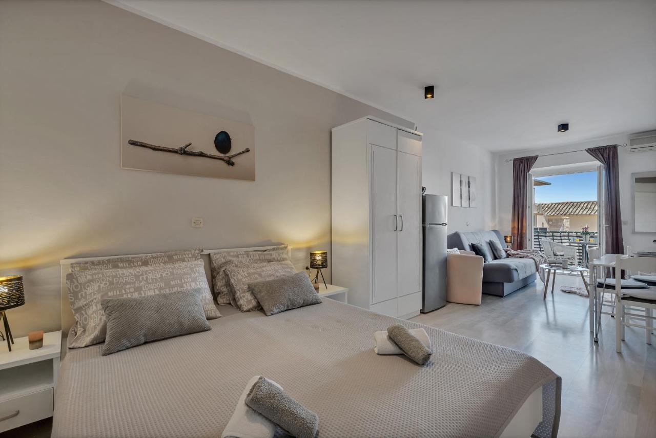 Apartmani Luna Baška Voda المظهر الخارجي الصورة