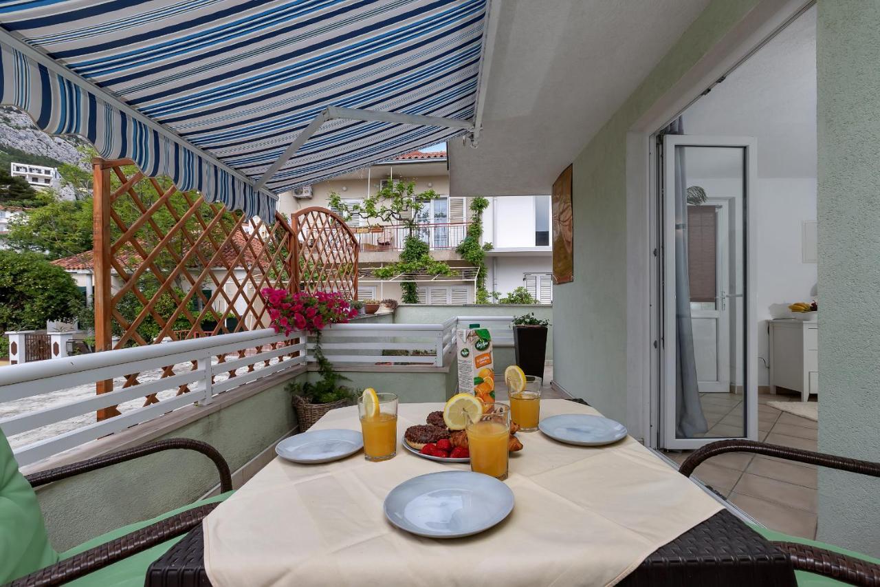 Apartmani Luna Baška Voda المظهر الخارجي الصورة