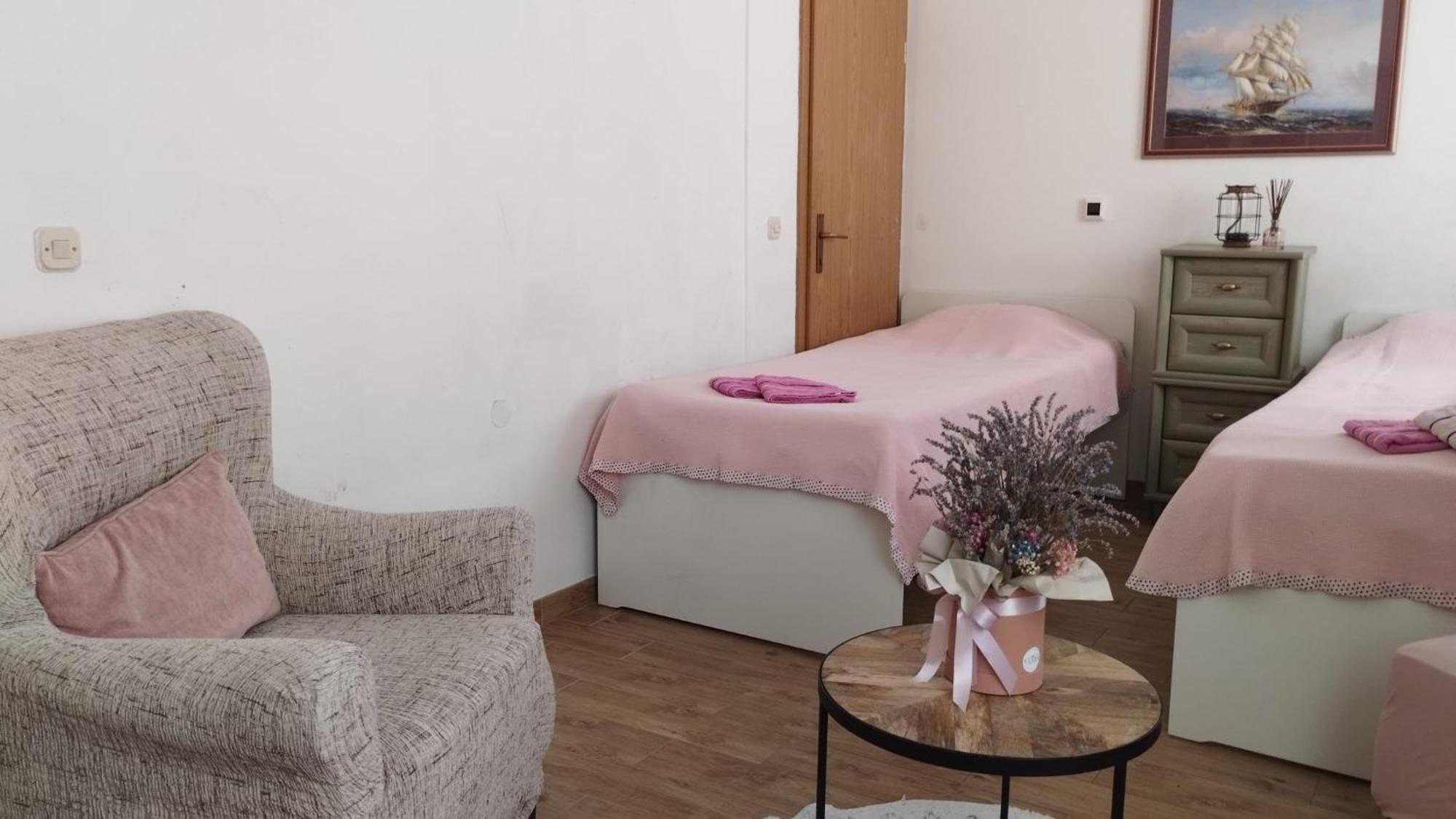 Apartmani Luna Baška Voda المظهر الخارجي الصورة